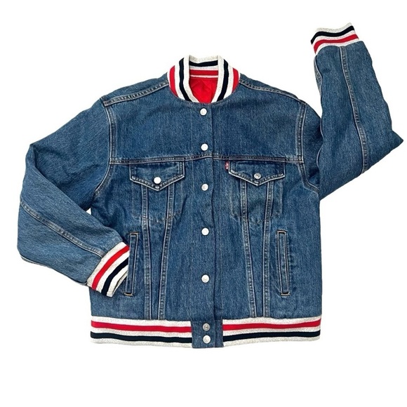 Levis Big E Premlum Reversible
Denim Satin Quilted Jean Jacket Size M - Picture 1 of 14